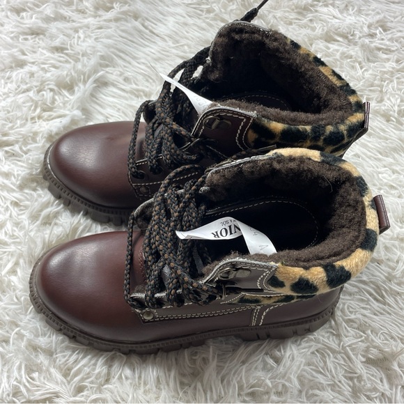 Girls Brown Leopard Print Faux Fur Combat Boots Size 3 Warm Winter Ankle Boots - Picture 7 of 9